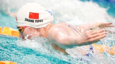 球员与高水 球员与高水